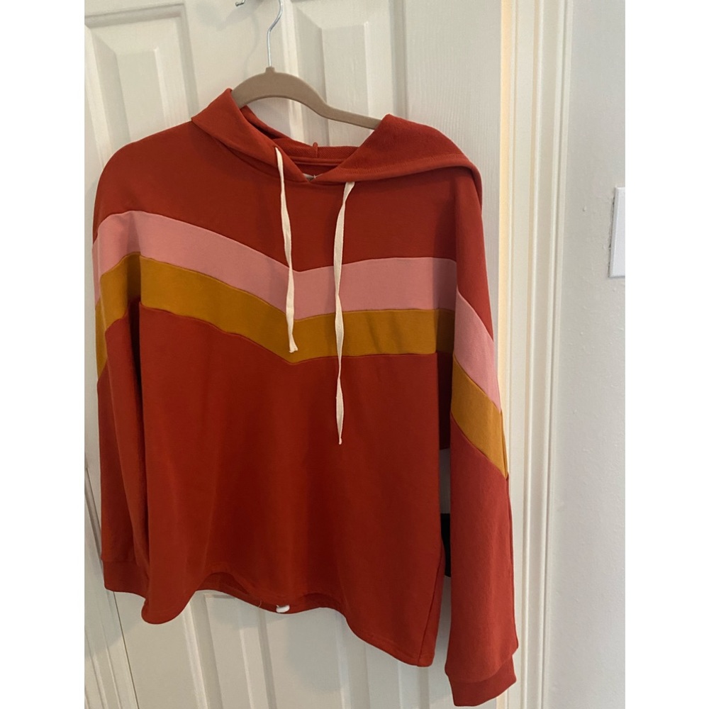 Fun 70’s sweater!